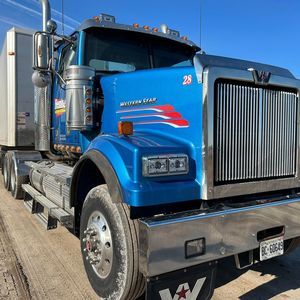 Meet your Posher, Steve